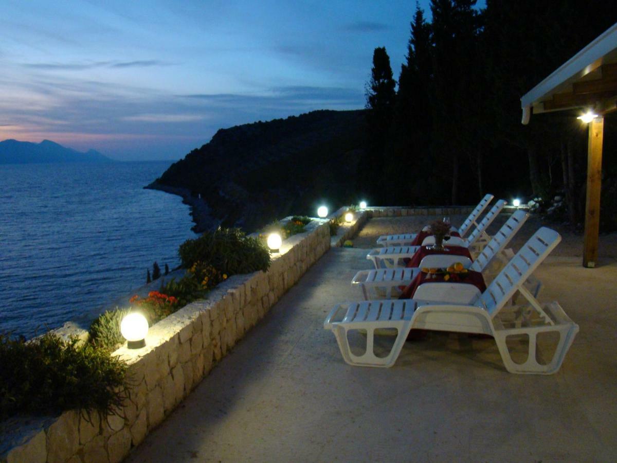 Magical House On The Beach Apartment Klek